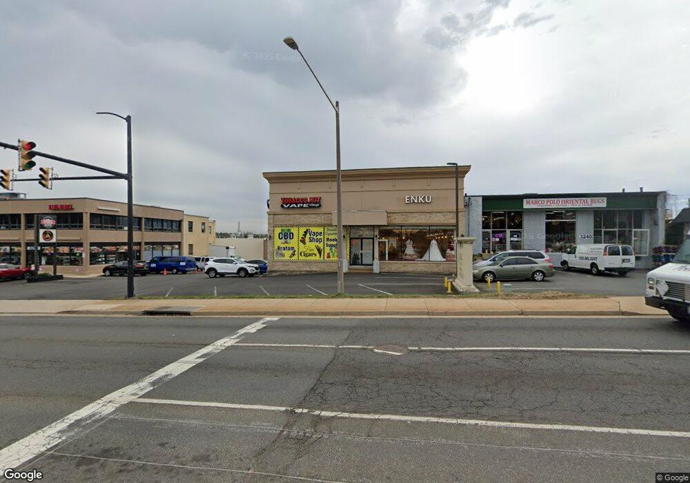 3230 Duke St, Alexandria, VA 22314 - photo 1