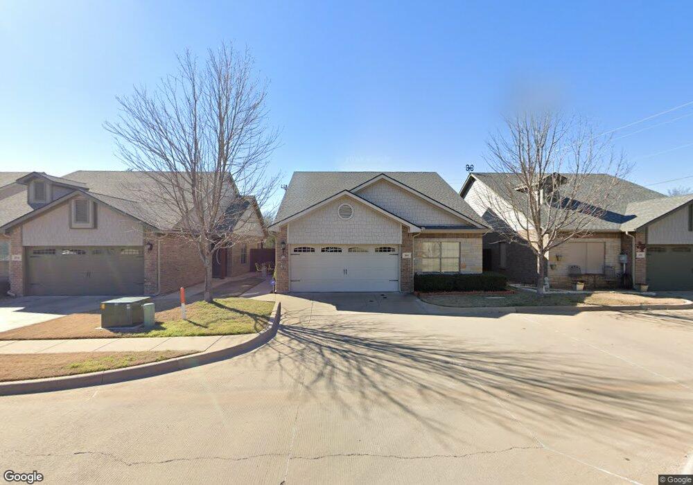 202 Chelsea Ct, Granbury, TX 76049 - photo 1