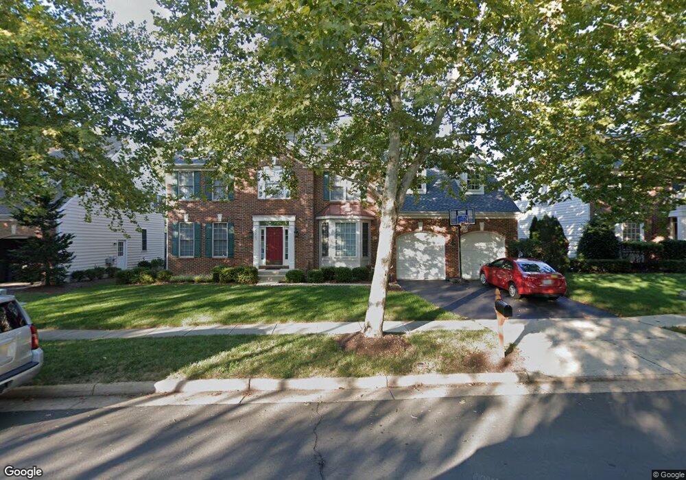 43751 Mink Meadows St, Chantilly, VA 20152 - photo 1