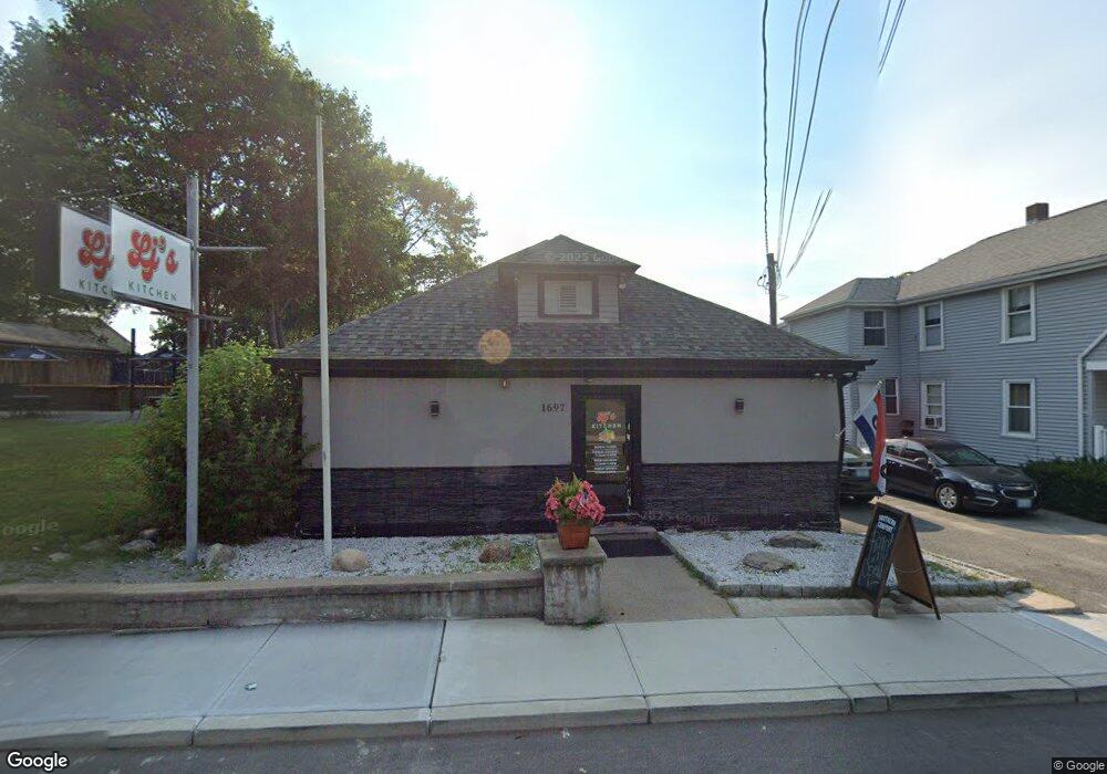 1697 Mendon Rd, Woonsocket, RI 02895 - photo 1