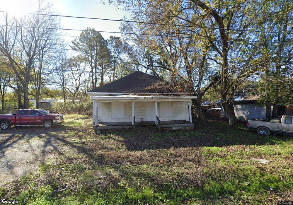 513 W 3rd St, Stuttgart, AR 72160 - photo 1