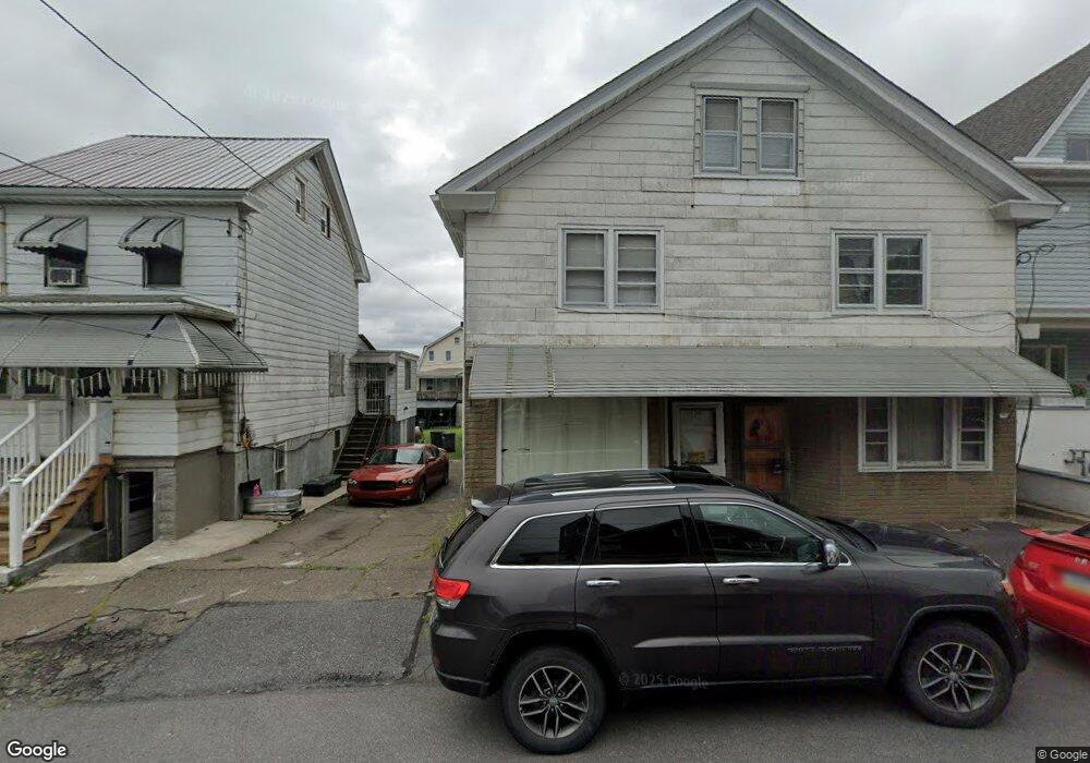 554 Arthur St, Hazleton, PA 18201 - photo 1