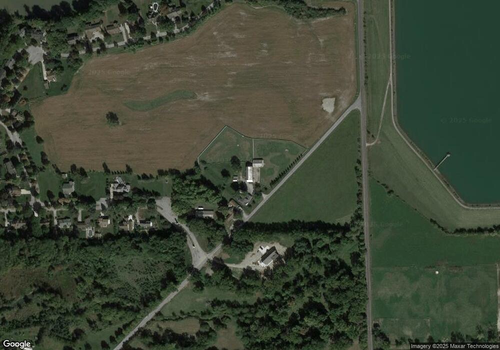 15723 Klopfenstein Rd, Grabill, IN 46741 - photo 1