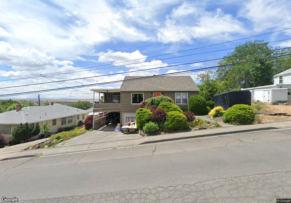 409 NW 12th St, Pendleton, OR 97801 - photo 1