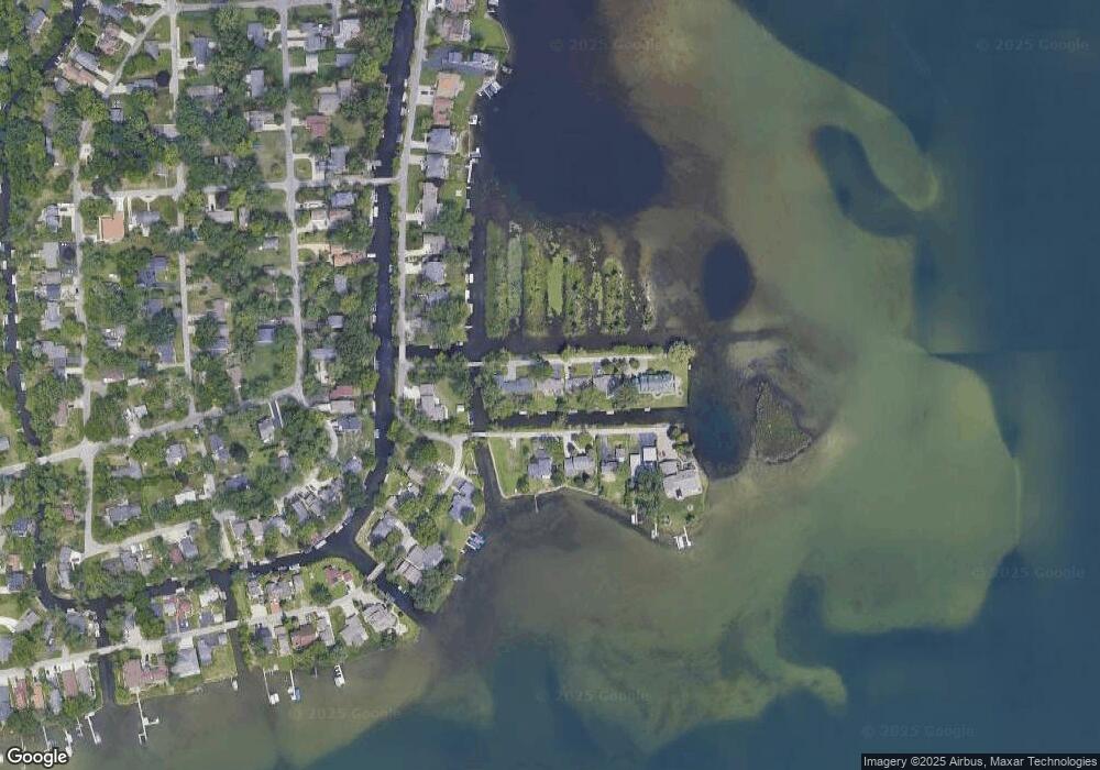 4545 Pointview Dr, West Bloomfield, MI 48324 - photo 1