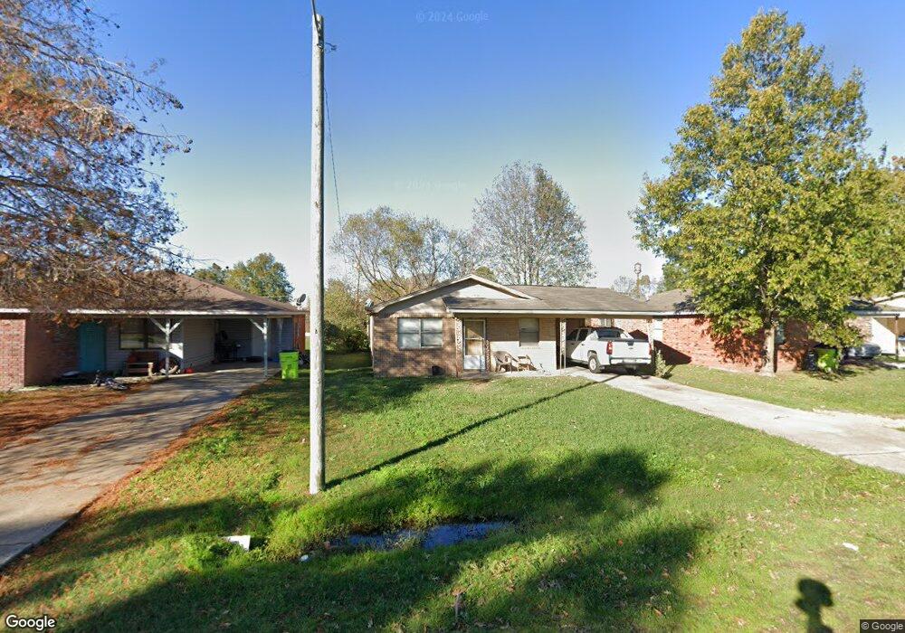 1916 S Vine St, Stuttgart, AR 72160 - photo 1