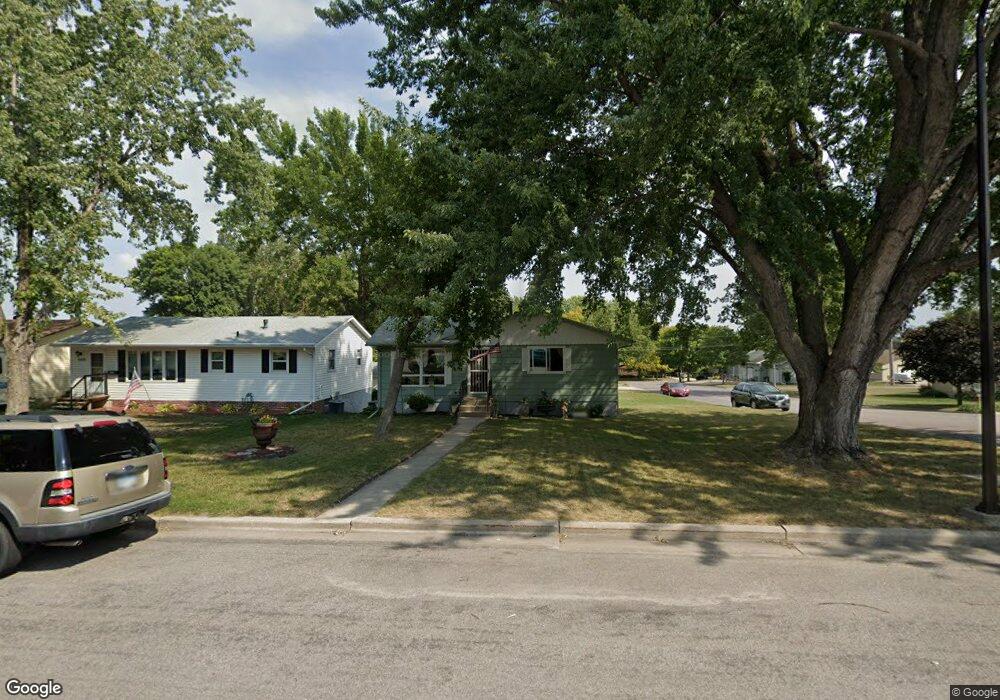 1104 N Spring St, New Ulm, MN 56073 - photo 1