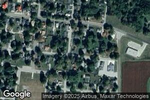 302 E Walnut St, Waynetown, IN 47990