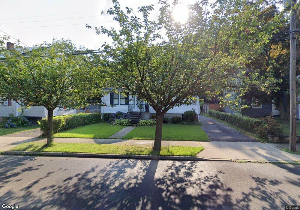 126 Center St, Stamford, CT 06906 - photo 1