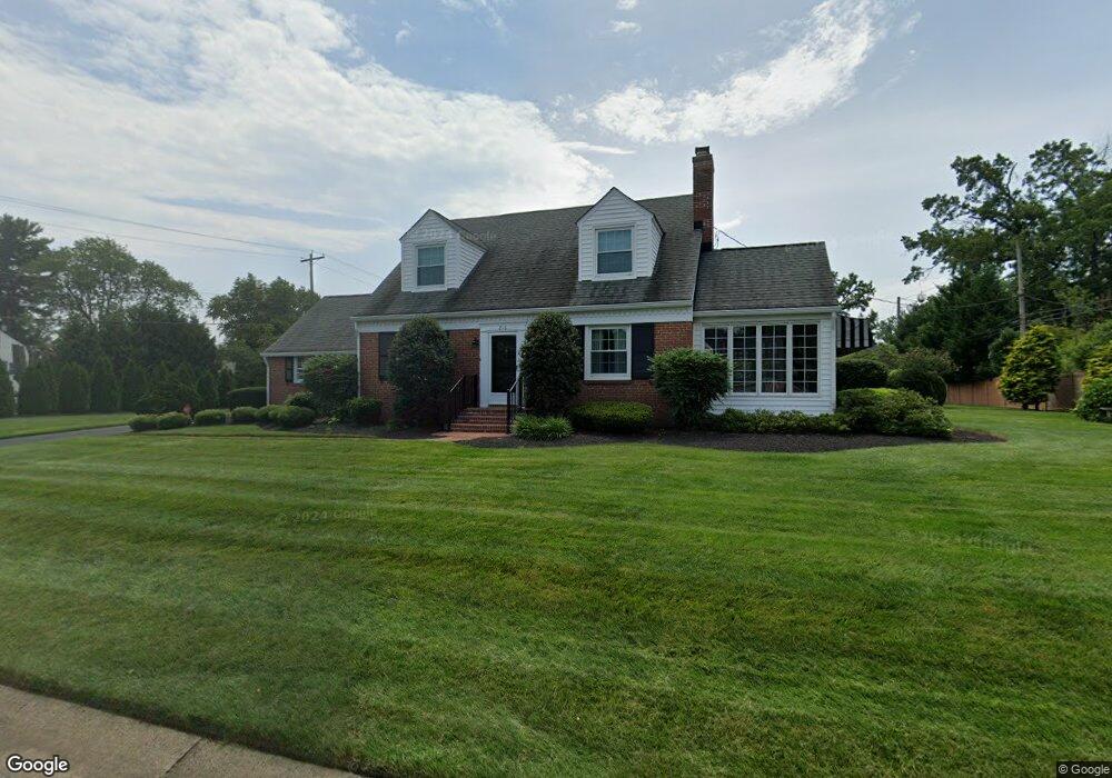 216 W Crest Rd, Wilmington, DE 19803 - photo 1