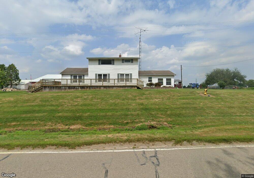 10455 E Coldwater Rd, Davison, MI 48423 - photo 1