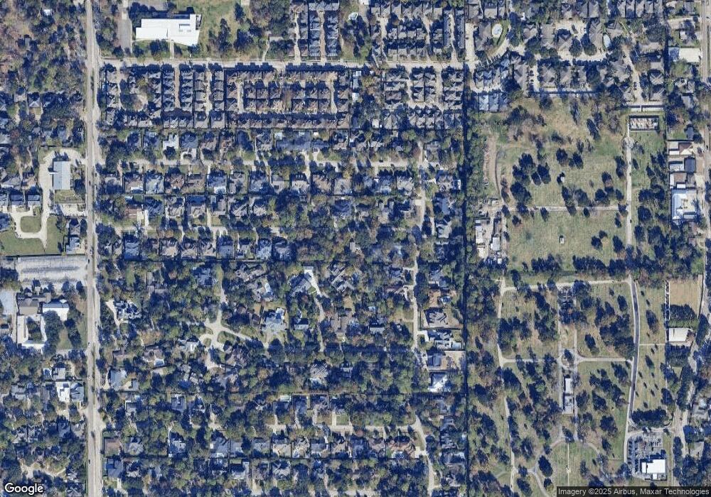 7609 Wedgewood Ln, Houston, TX 77055 - photo 1