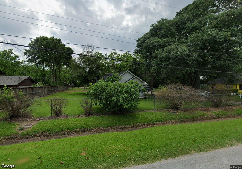 7218 Finch St, Houston, TX 77028 - photo 1