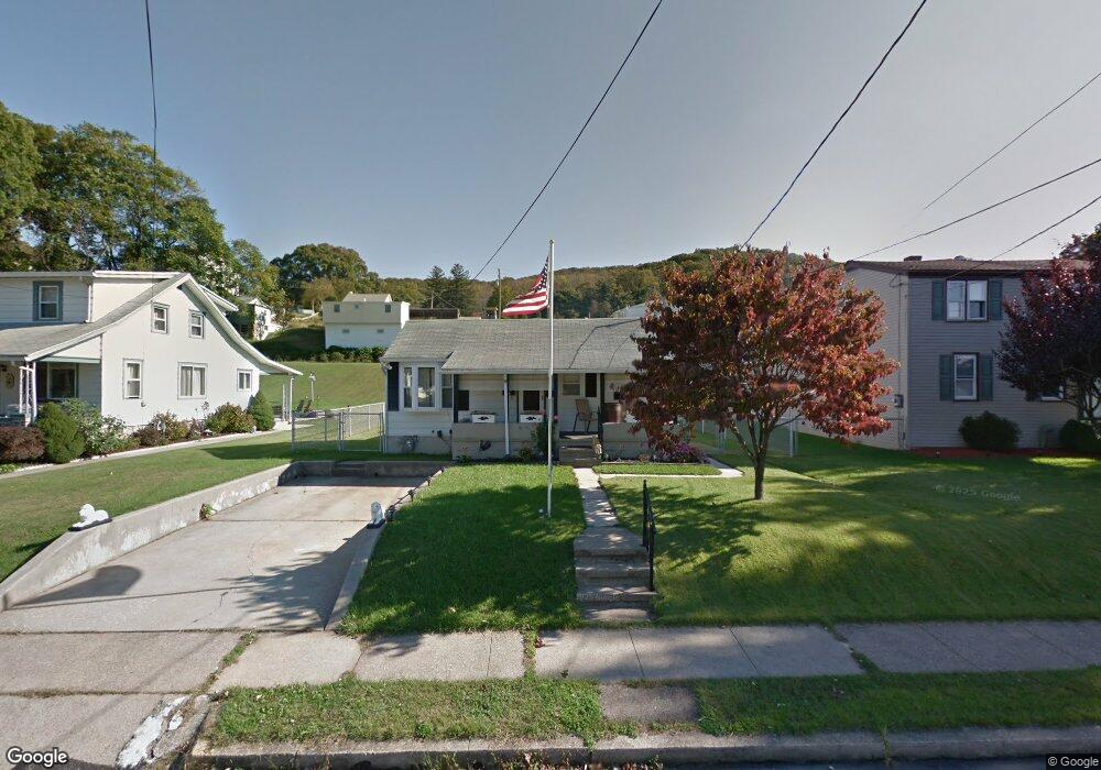 3539 Gray St, Reading, PA 19605 - photo 1