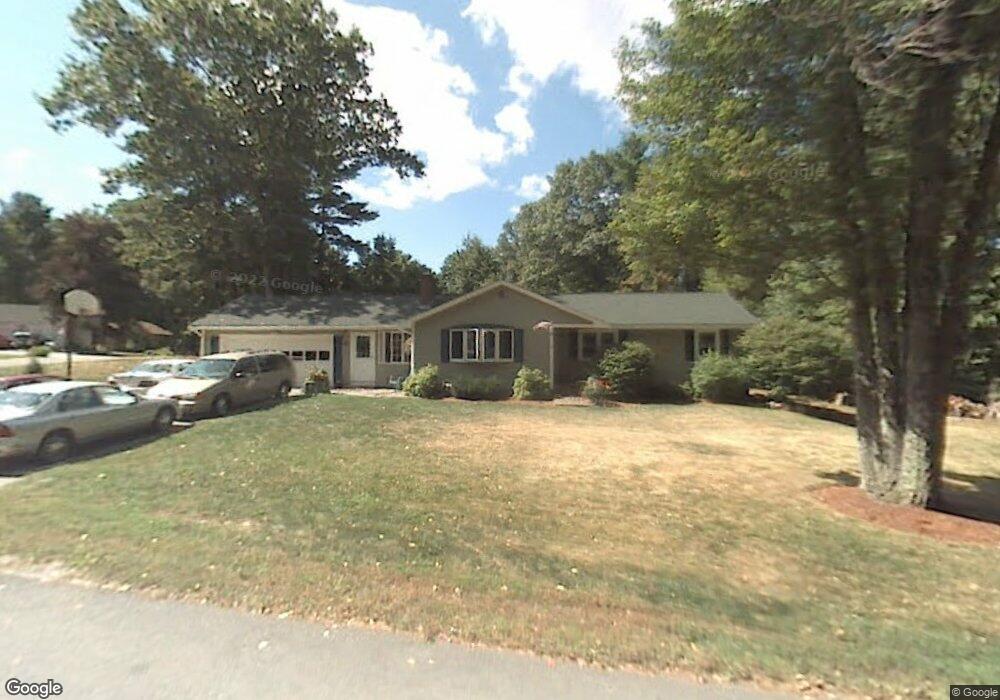 1 Tewksbury Rd, Hampstead, NH 03841 - photo 1