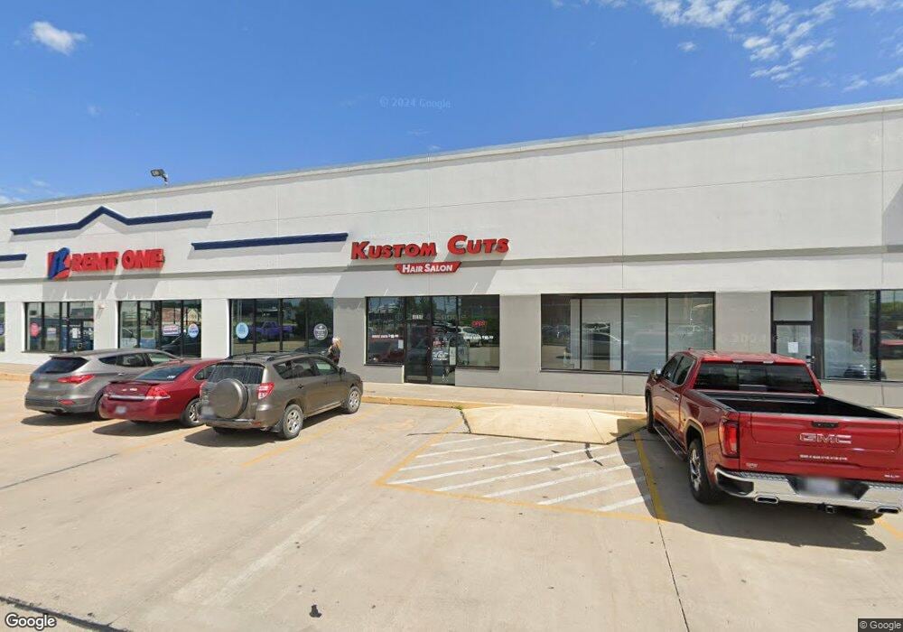 4809-4811 Broadway St, Quincy, IL 62305 - photo 1