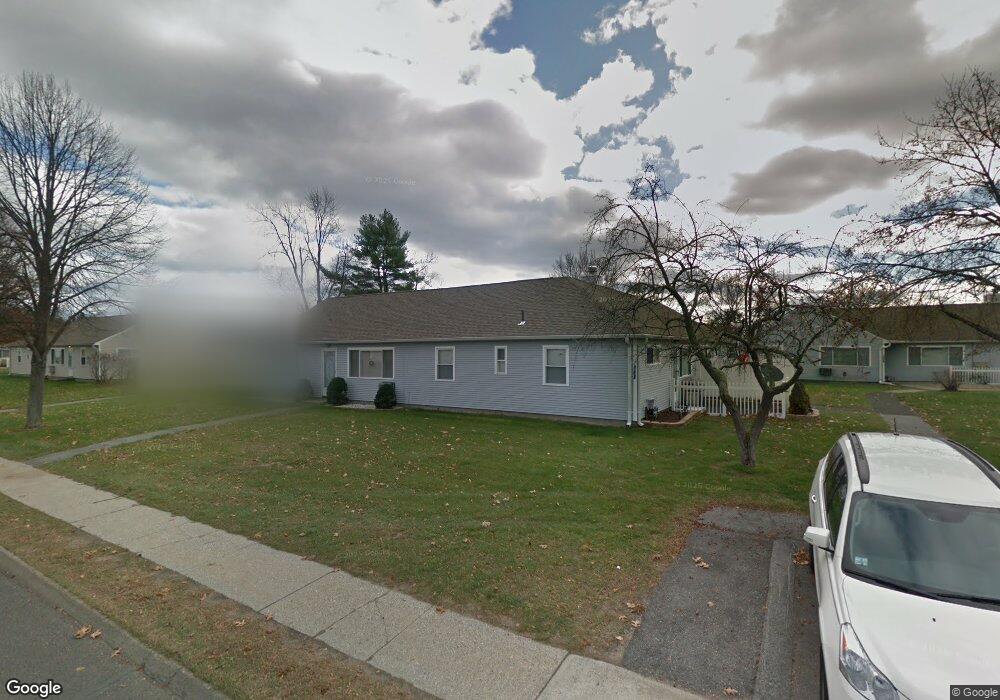 1068 James St, Chicopee, MA 01022 - photo 1