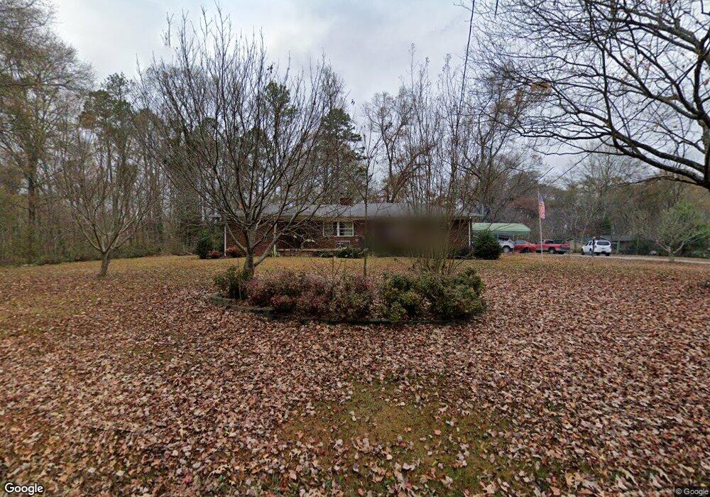 127 Robinhood Dr SE, Dalton, GA 30721 - photo 1