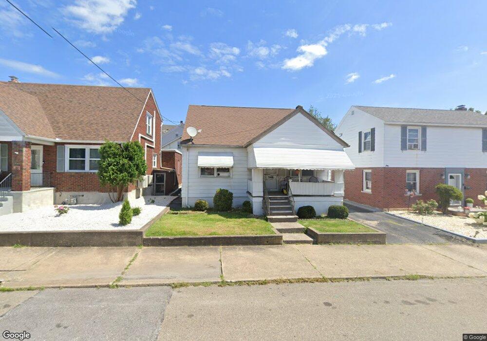 929 Grant St, Hazleton, PA 18201 - photo 1