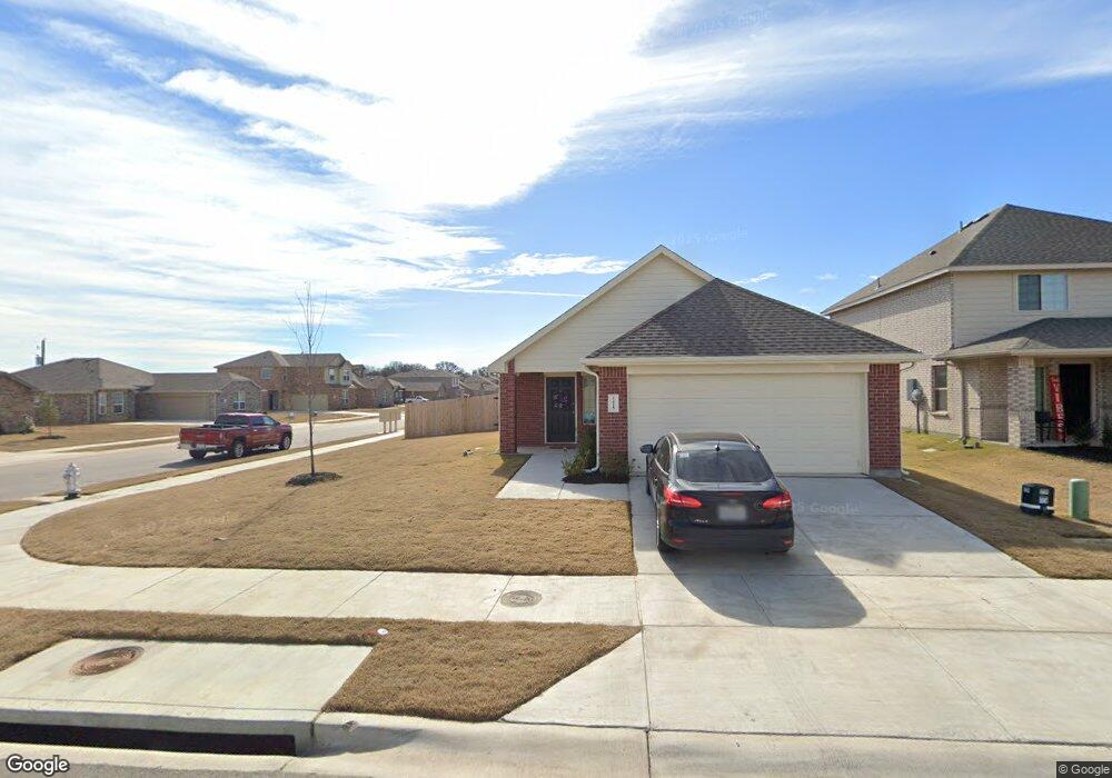 1609 Starling Ln, Ennis, TX 75119 - photo 1