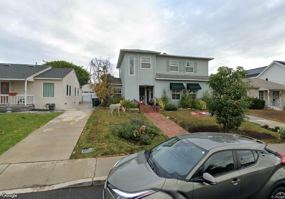 1213 E Walnut Ave, El Segundo, CA 90245 - photo 1