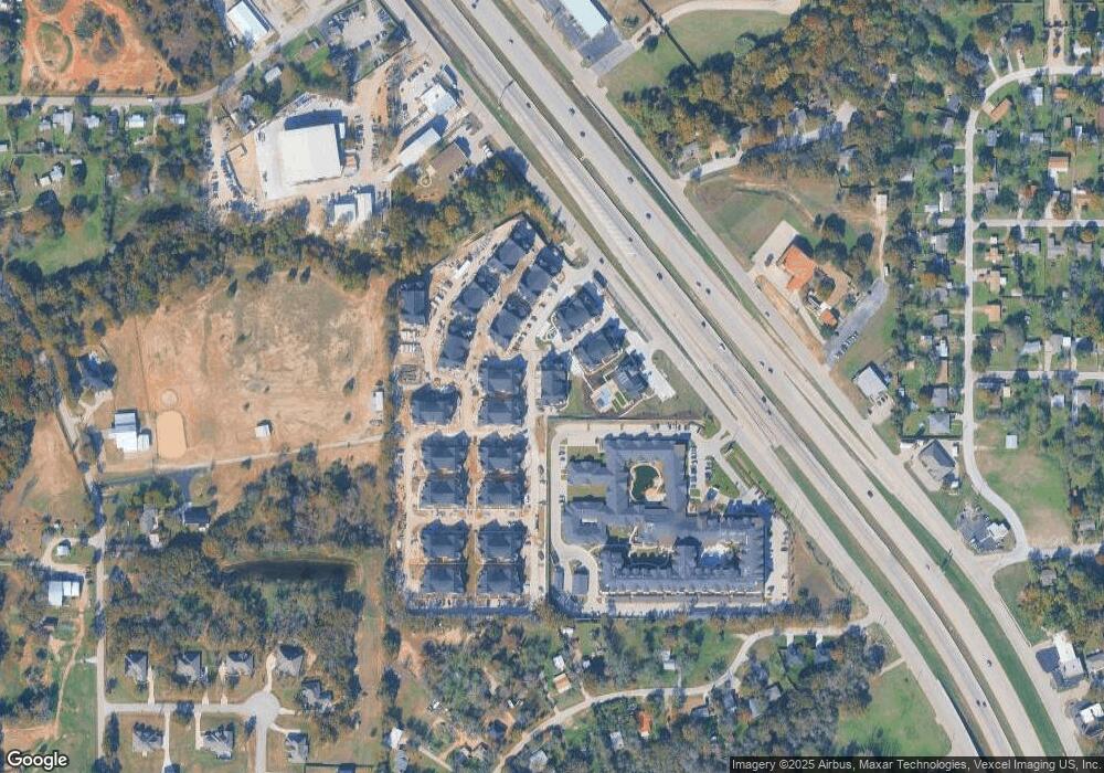 1200 Southeast Pkwy unit 106, Azle, TX 76020 - photo 1