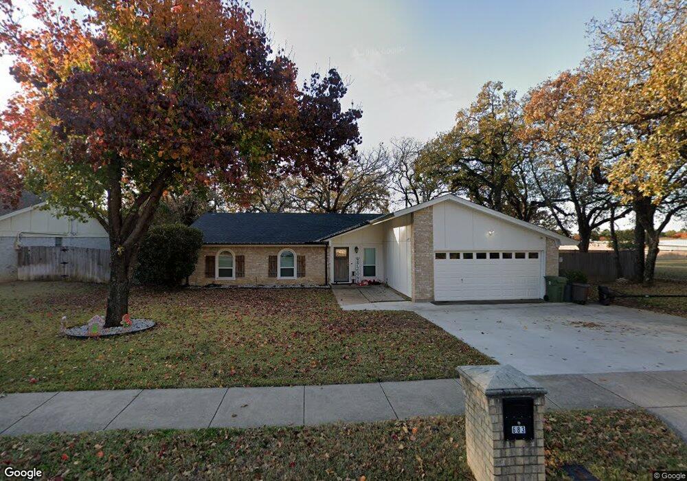 683 Springhill Dr, Hurst, TX 76054 - photo 1