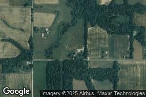926 E Colglazier Dr, Farmersburg, IN 47850