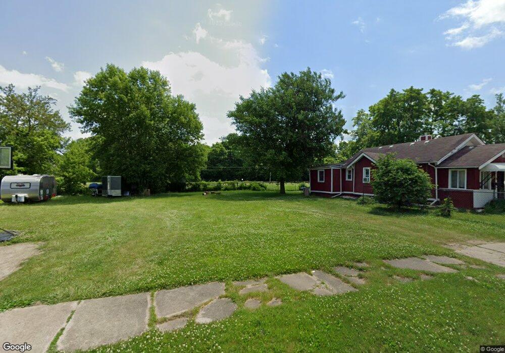 2113 Blades Ave, Flint, MI 48503 - photo 1