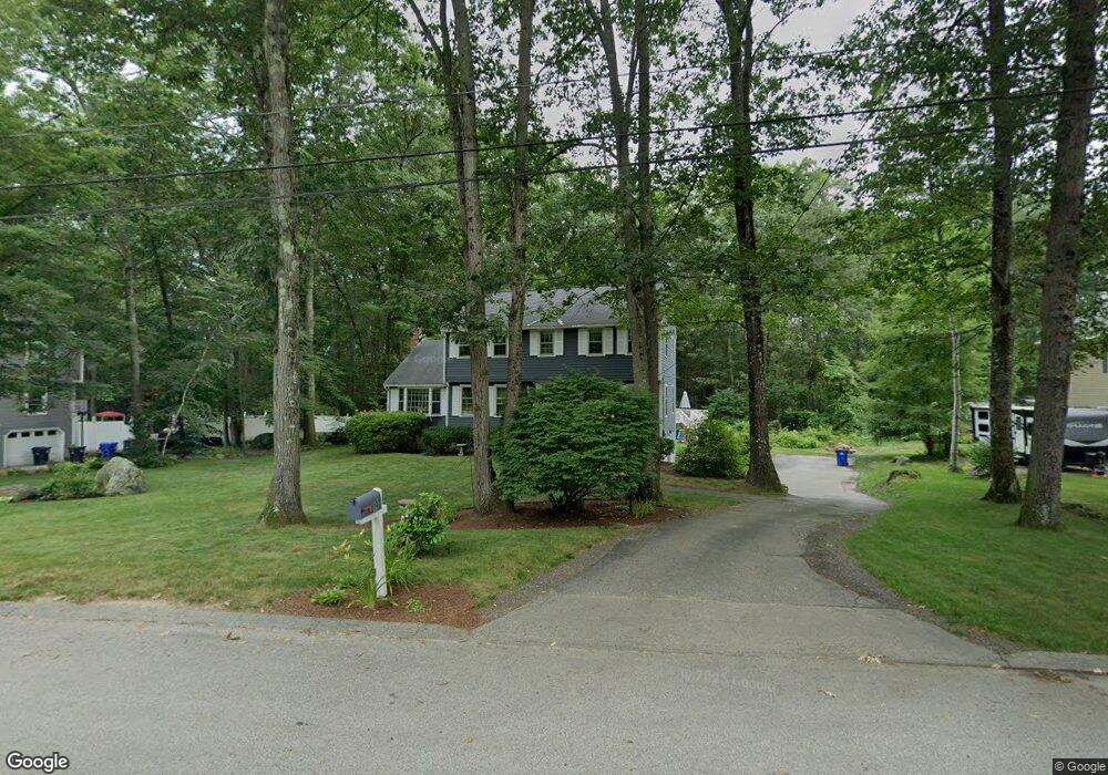 10 Glen Dr, Hudson, NH 03051 - photo 1