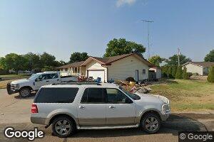 701 W 4th St, Quinter, KS 67752