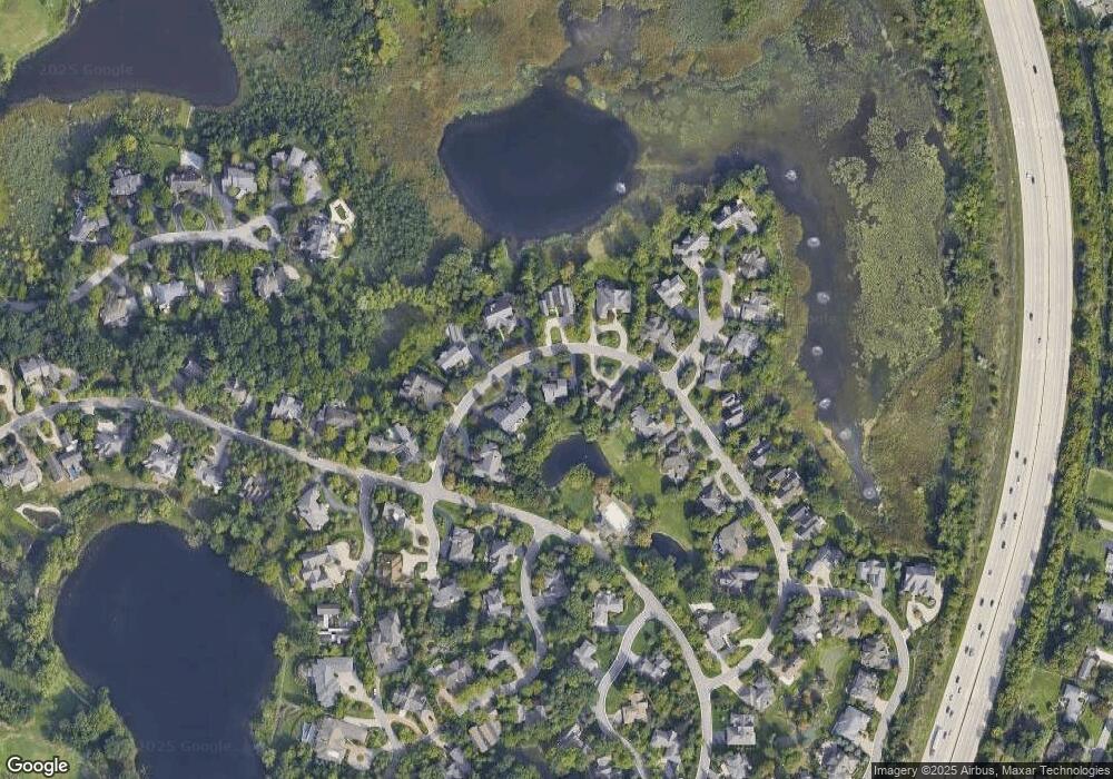 4576 Kiftsgate Bend, Bloomfield Hills, MI 48302 - photo 1