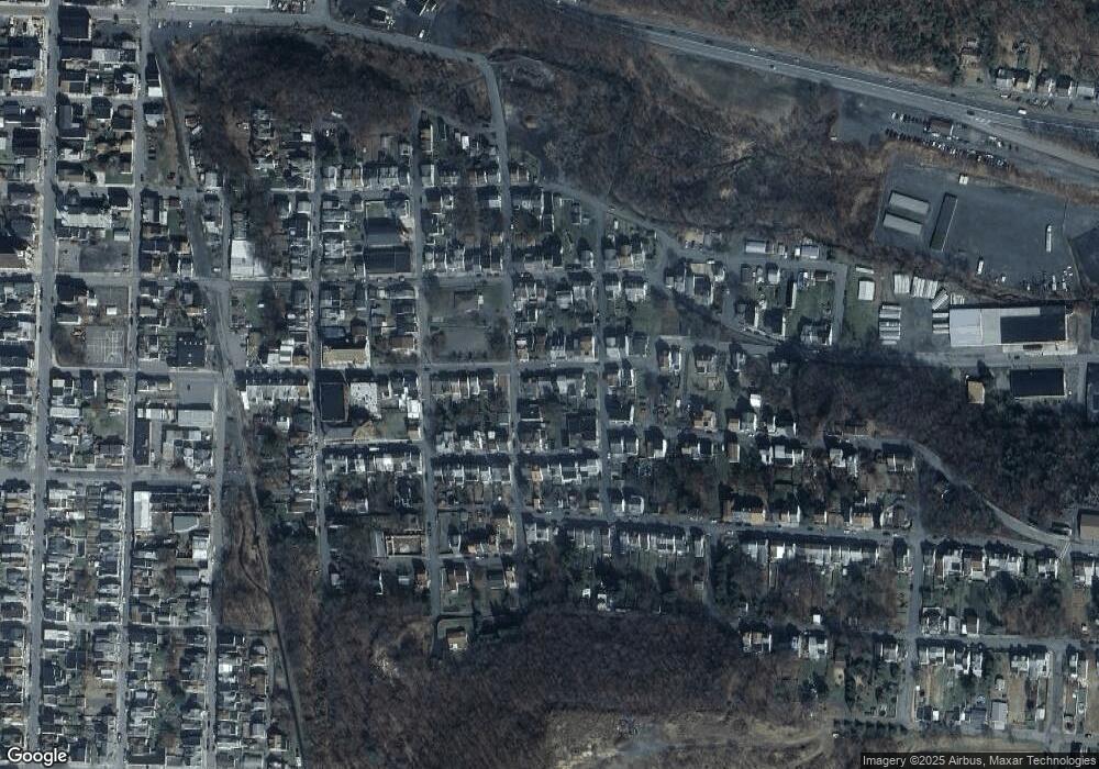 1010 E Race St, Shamokin, PA 17872 - photo 1