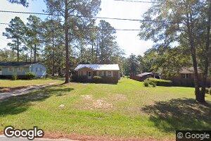 327 Youngblood St, Swainsboro, GA 30401