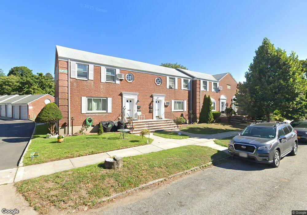 261-7 Langston Ave, Glen Oaks, NY 11004 - photo 1