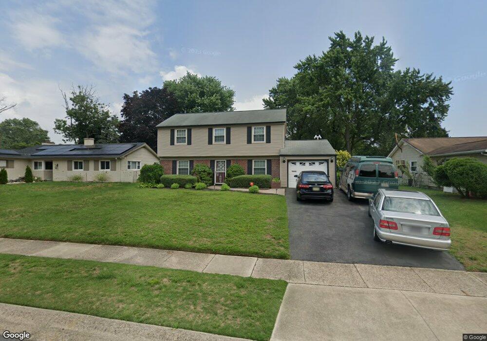 36 Snowflower Ln, Willingboro, NJ 08046 - photo 1