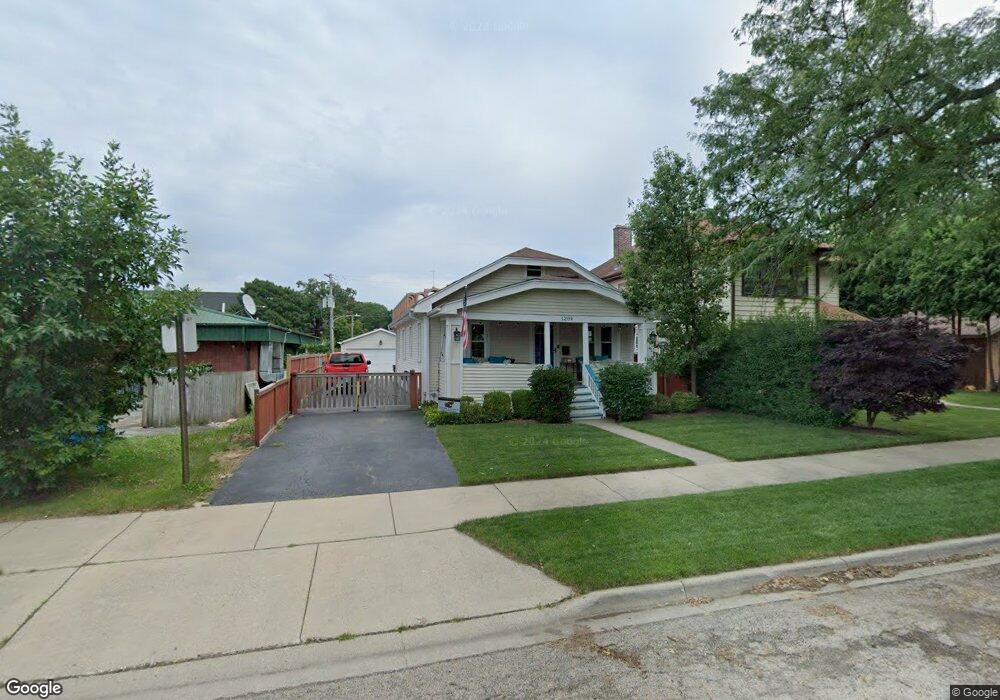 1209 Chestnut St, Waukegan, IL 60085 - photo 1