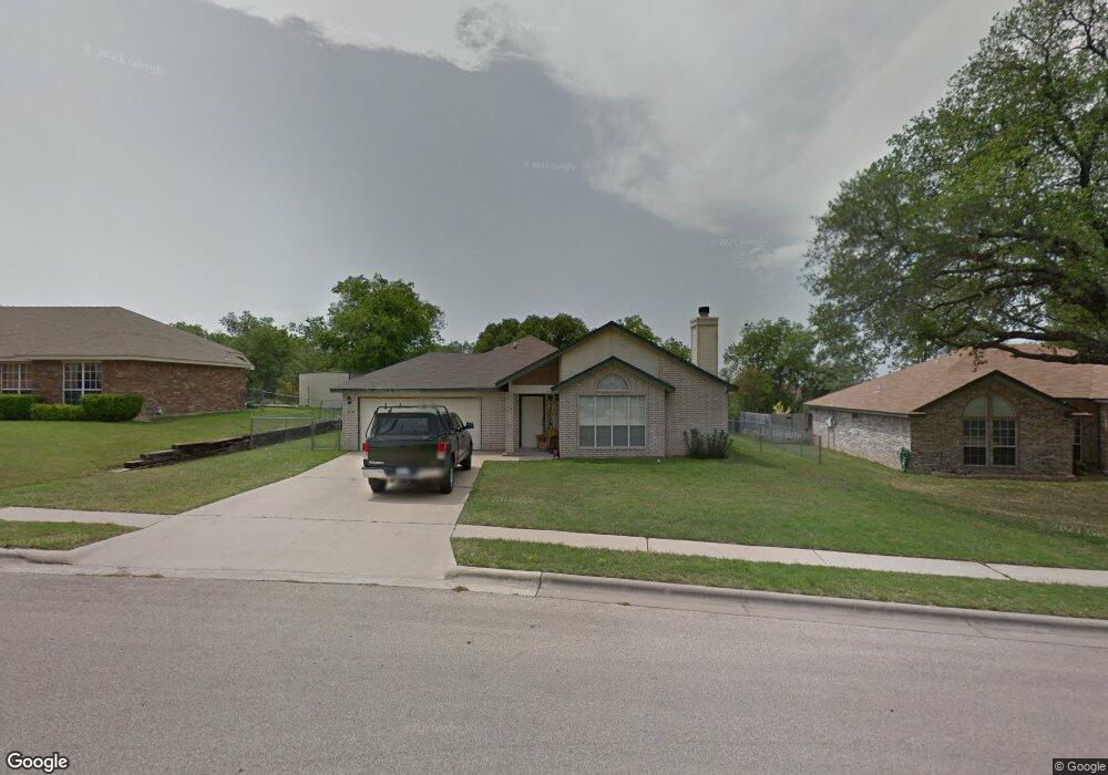 704 Martha Dr, Copperas Cove, TX 76522 - photo 1