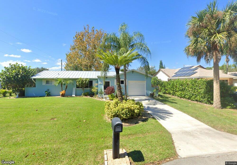 430 Banyan St, Sebastian, FL 32958 - photo 1