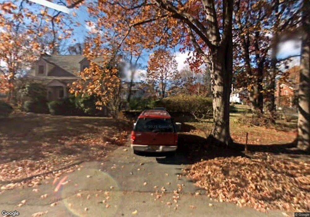 381 Manhattan Ave, Hawthorne, NY 10532 - photo 1