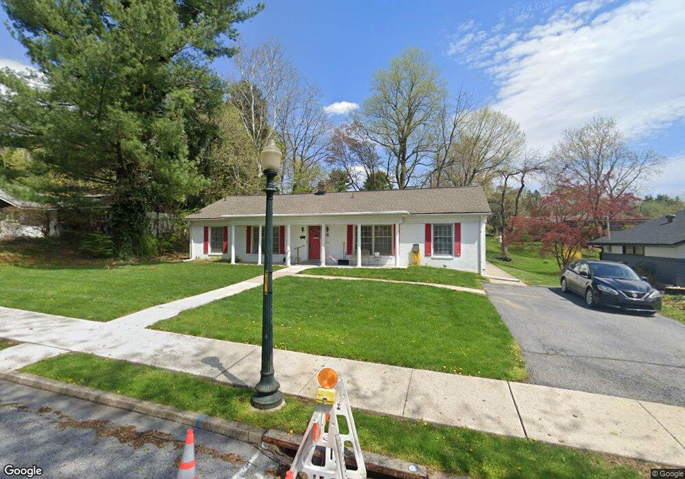 1027 N 28th St, Allentown, PA 18104 - photo 1