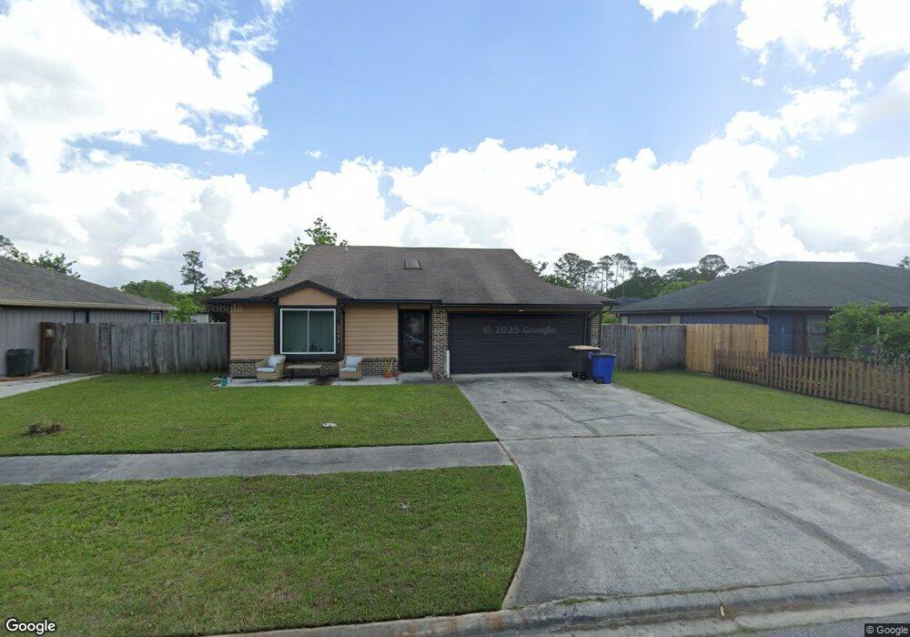 6089 Davon St, Jacksonville, FL 32244 - photo 1