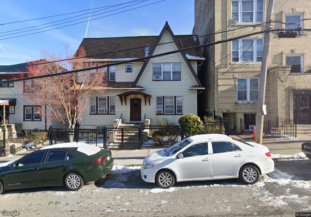 6 Bayley Ave unit 2, Yonkers, NY 10705 - photo 1