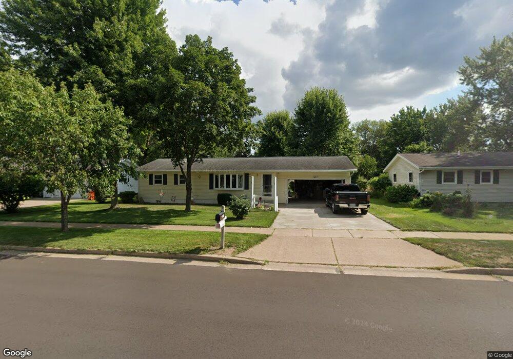 1217 Piedmont Rd, Eau Claire, WI 54703 - photo 1