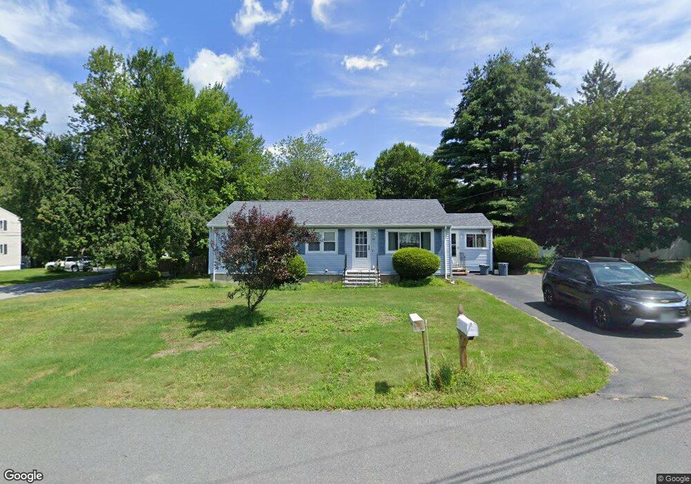 32 Henderson Cir, Salem, NH 03079 - photo 1