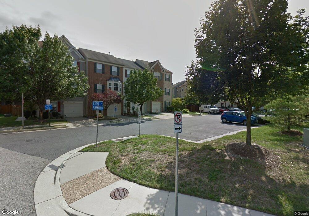 8207 Bates Rd, Lorton, VA 22079 - photo 1