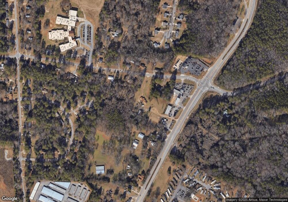 135 Fowler Dr, Athens, GA 30601 - photo 1