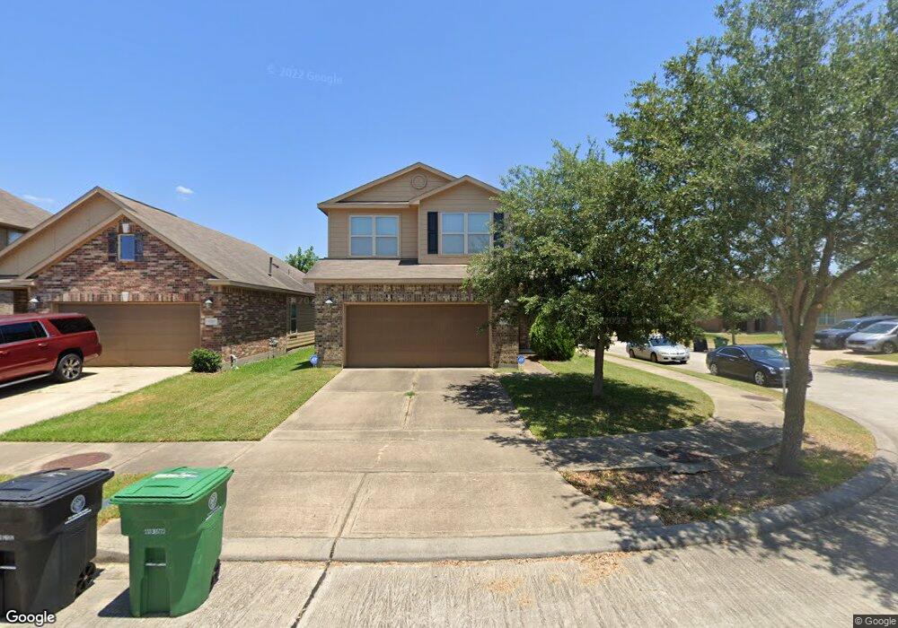 9323 Fuqua Breeze Dr, Houston, TX 77075 - photo 1