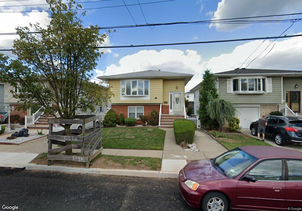 39 Xenia St, Staten Island, NY 10305 - photo 1