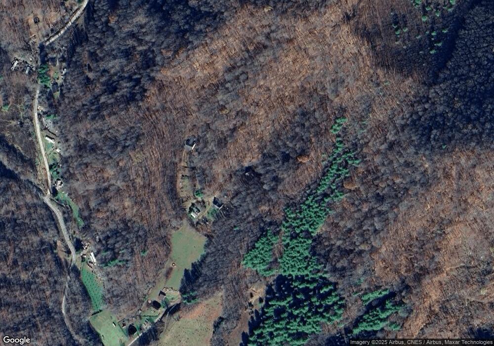 372 Loafer Dr, Burnsville, NC 28714 - photo 1